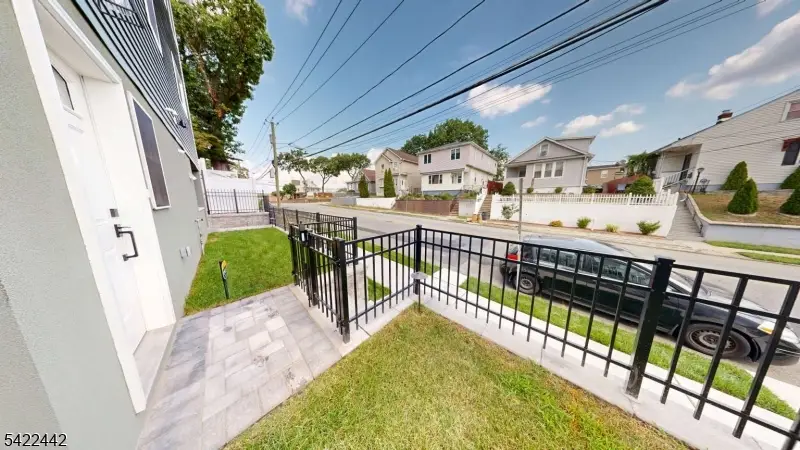 376 5th Ave, Paterson, NJ 07514 - #2