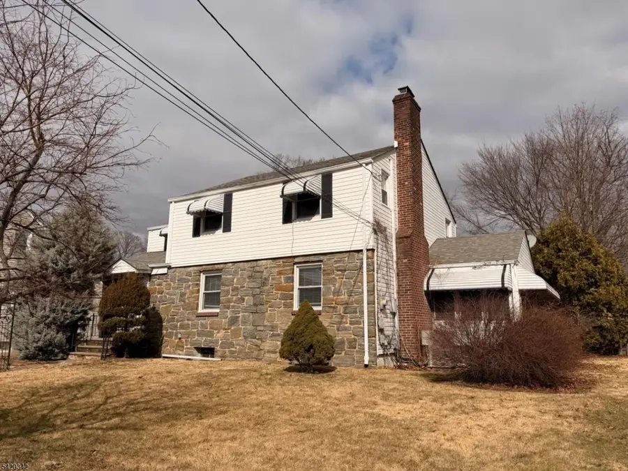 611 Grant Ave, Plainfield, NJ 07060 - #2