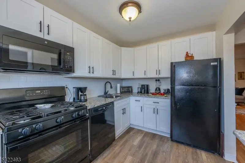 1146 Valley Rd #2A, Wayne, NJ 07470 - #2