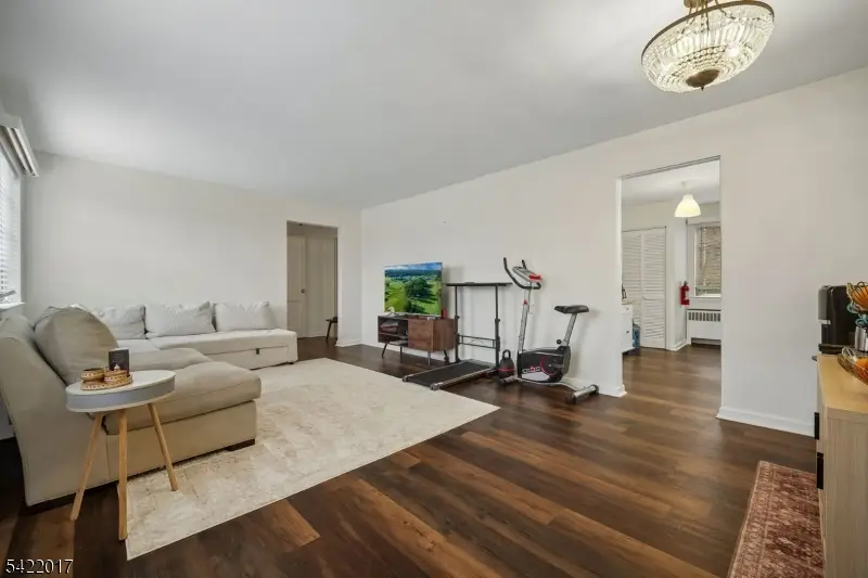 1A Troy Dr #A, Springfield, NJ 07081 - #2