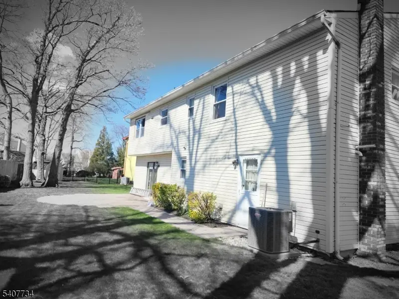 71 Rodak Cir, Edison, NJ 08817 - #3