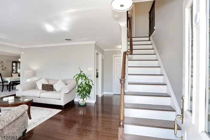 26 Scrivani Dr, Wanaque, NJ 07465 - #3