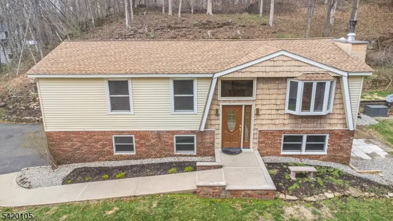 4 Rocky Way, Hampton, NJ 07860 - #1