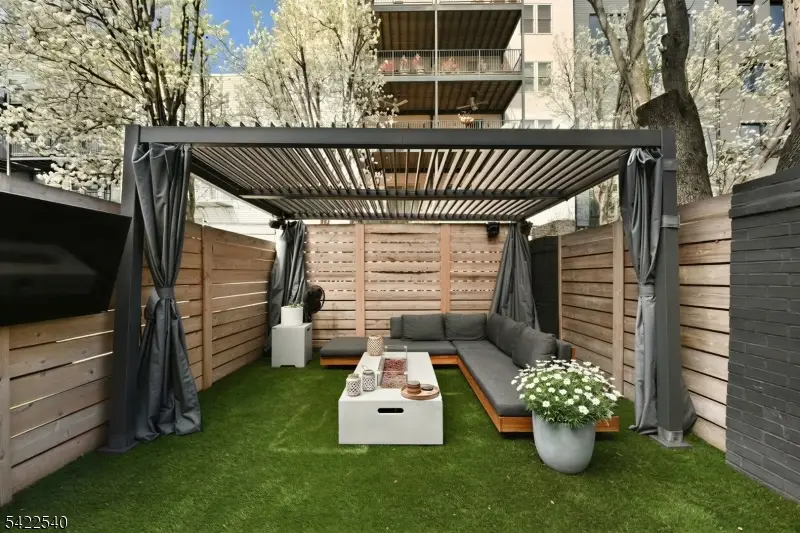 406 Madison St #1R, Hoboken, NJ 07030 - #1