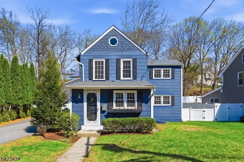 96 Carey Ave, Butler, NJ 07405 - #1