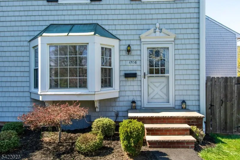 1706 William And Mary Cmn, Hillsborough, NJ 08844 - #2