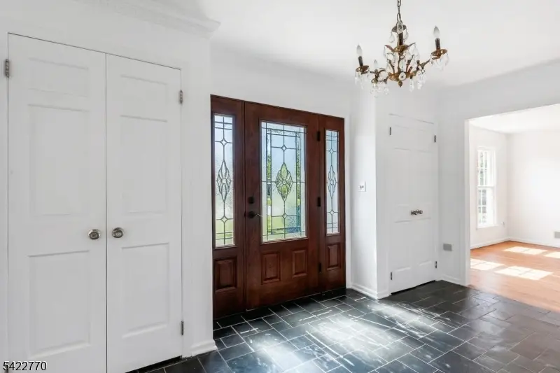 139 Berkeley Cir, Basking Ridge, NJ 07920 - #2