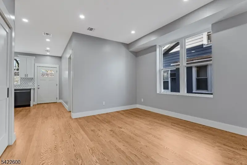 191 Franklin St, Secaucus, NJ 07094 - #3