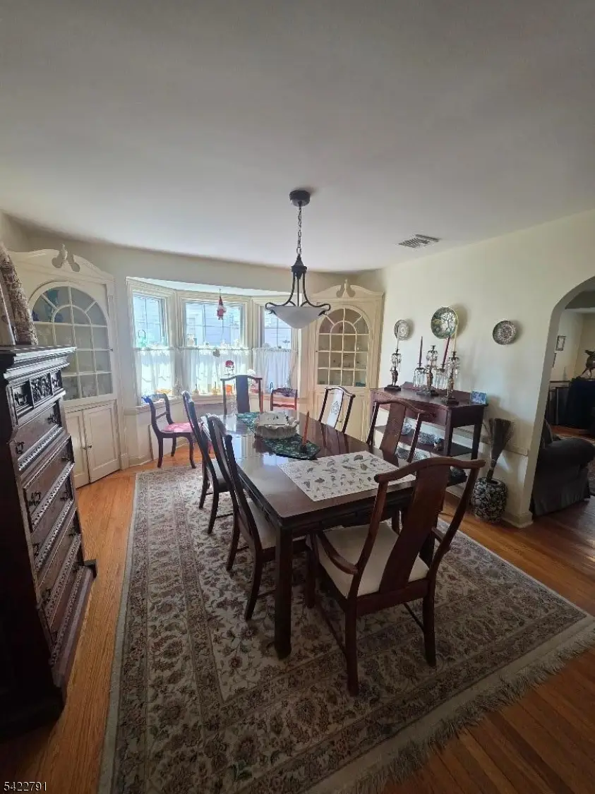 305 E 40th St, Paterson, NJ 07504 - #3