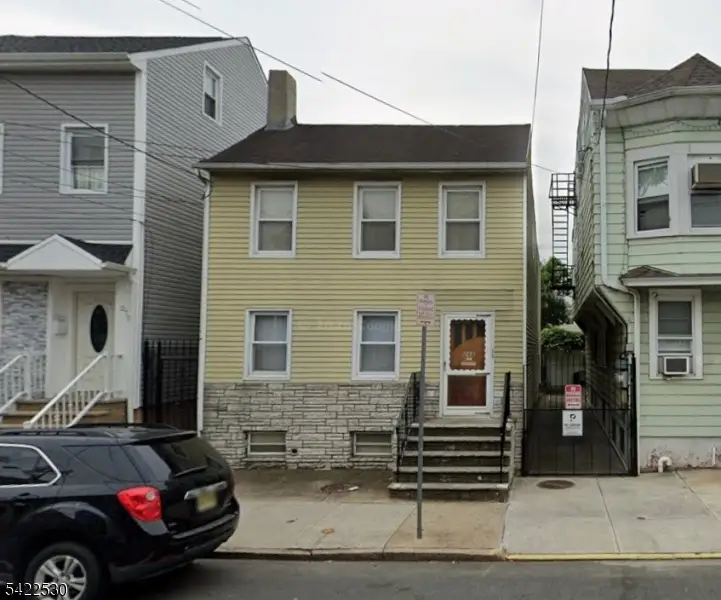 268 Walnut St, Newark, NJ 07105 - #1