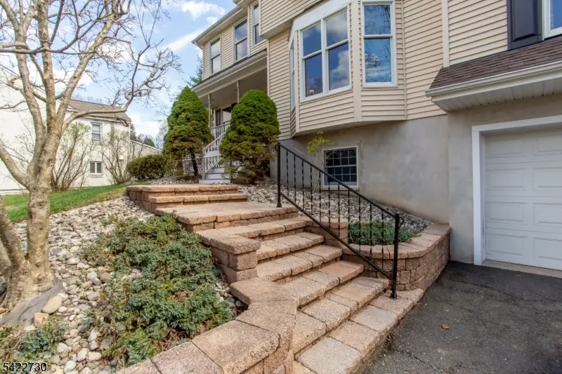 17 Cottage St, Lambertville, NJ 08530 - #3