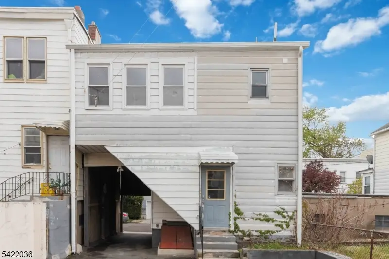 36 Edison St, Silver Lake, NJ 07003 - #1