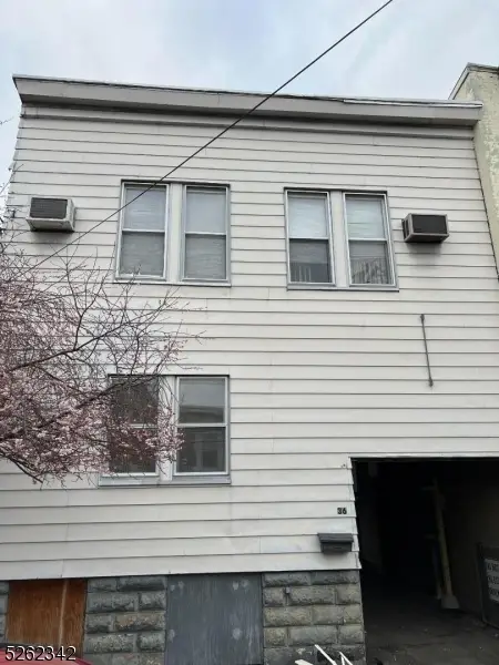 36 Edison St, Bloomfield Twp., NJ 07003