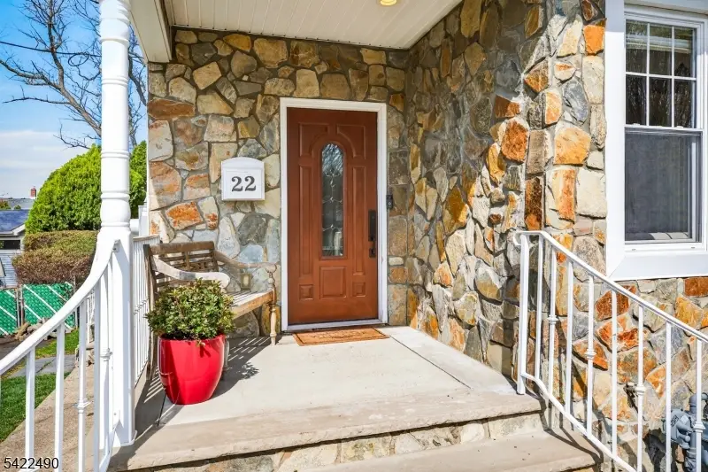 22 Vine St, Nutley, NJ 07110 - #1