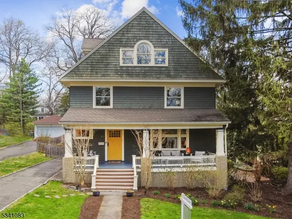 43 Ridgewood Terrace, Maplewood Twp., NJ 07040