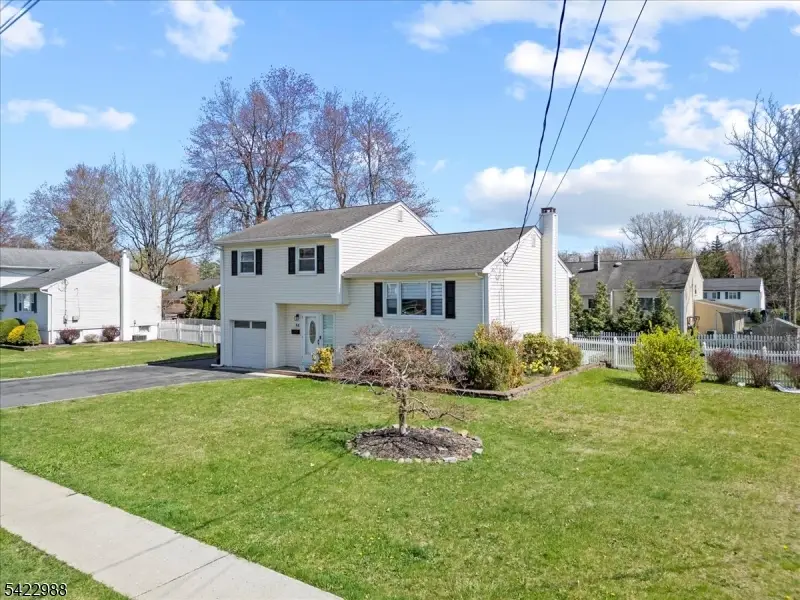 44 Francine Ave, West Caldwell, NJ 07006 - #1