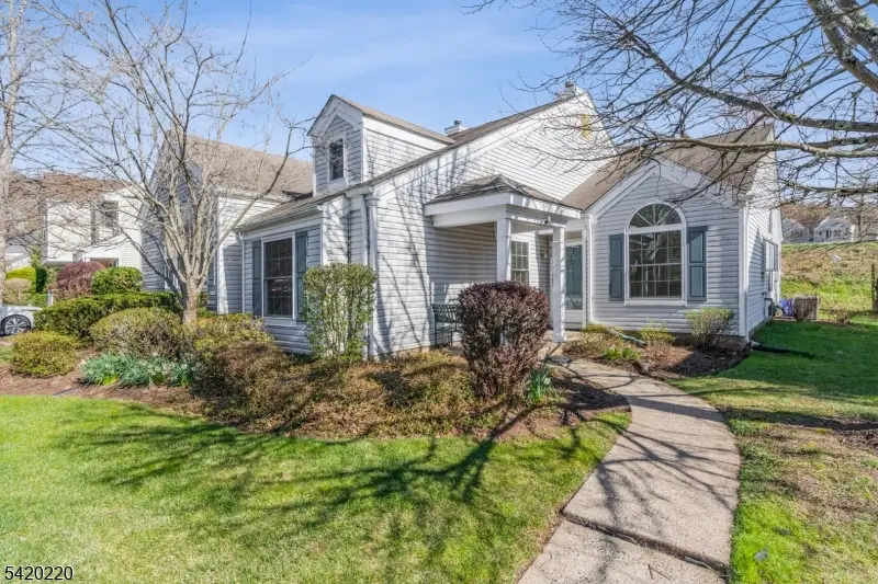 412 Cardinal Ln, The Hills, NJ 07921 - #2