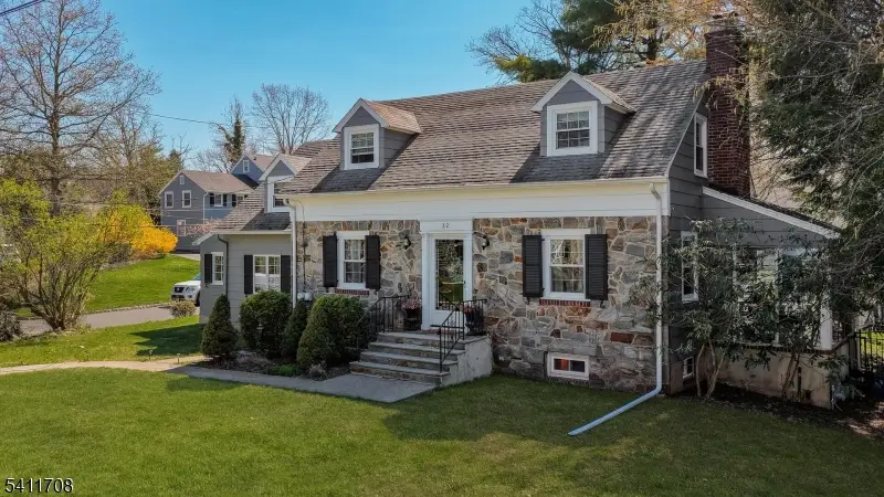 22 Helen Street, Fanwood, NJ 07023 - #1