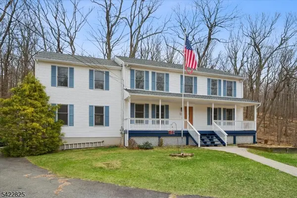 315 Hudson Ave, Hopatcong Boro, NJ 07843