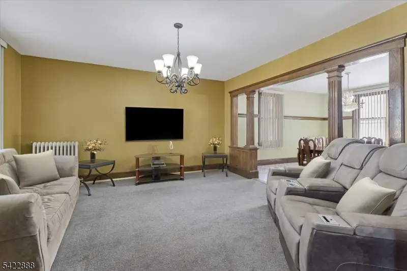 652 54 1st Ave, Elizabeth, NJ 07202 - #3