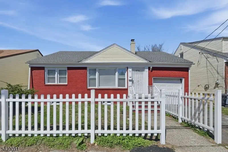 325 Schley St, Newark, NJ 07112 - #1