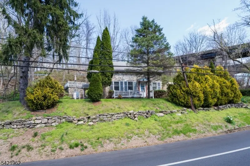 1053 S Main St, Phillipsburg, NJ 08865 - #2