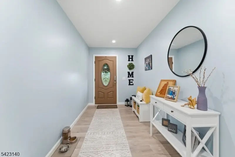 17 Fairmount Rd W, Tewksbury, NJ 07830 - #2