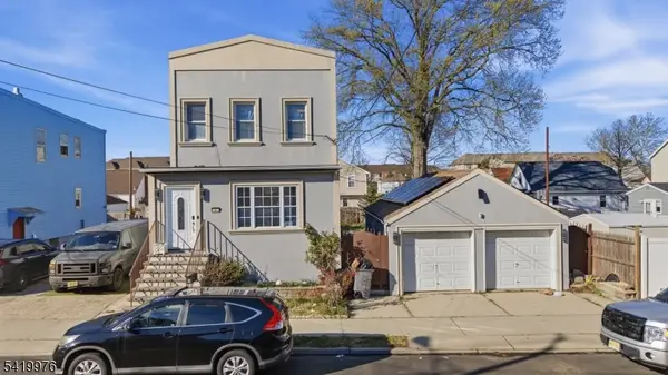 4 Jeanette St, Carteret Boro, NJ 07008