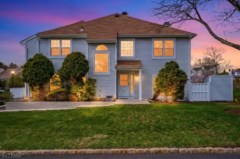 5 Ardsley Sq, Sayreville, NJ 08859 - #1