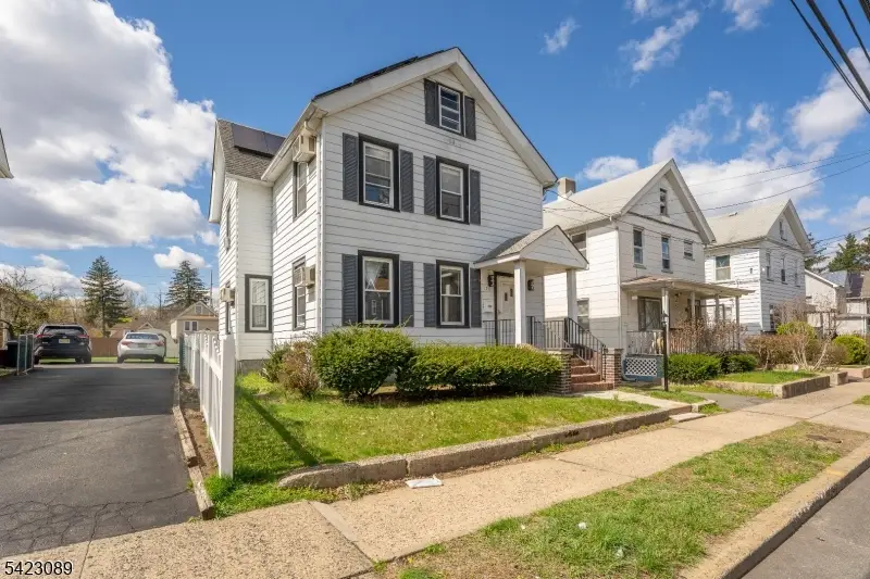 175 Duer St, North Plainfield, NJ 07060 - #2