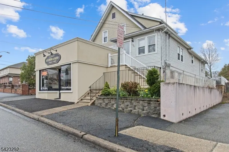 190 Stevens Ave, Cedar Grove, NJ 07009 - #3