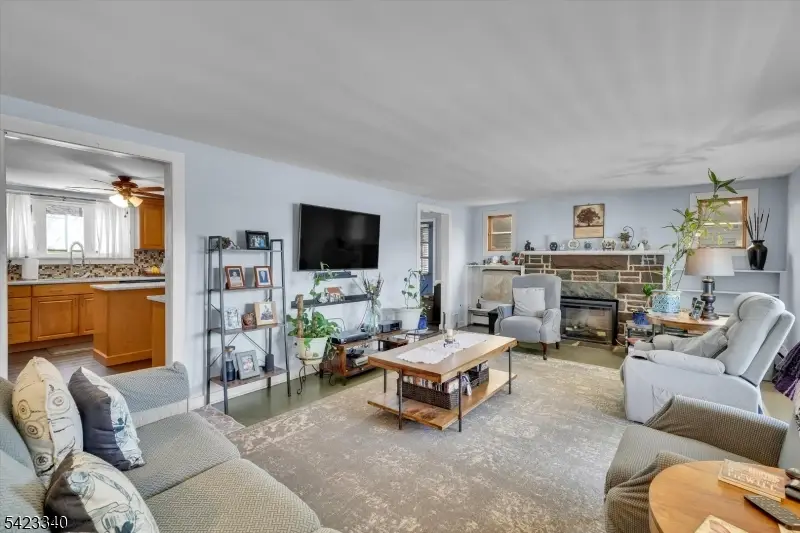 10 Hillside Ave, Milford, NJ 08848 - #2