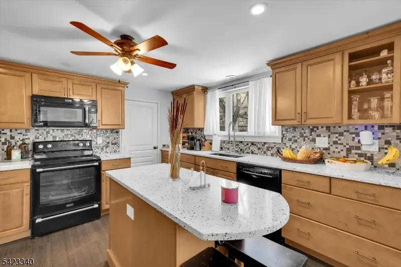 10 Hillside Ave, Milford, NJ 08848 - #3