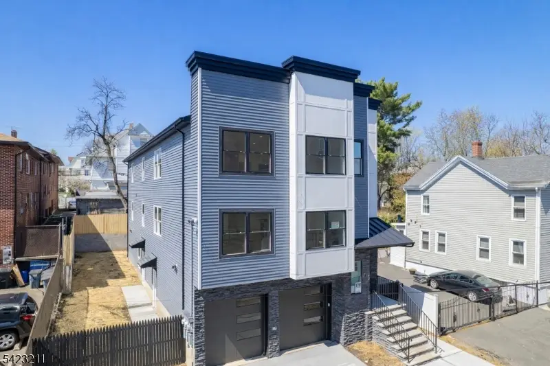 25 Brookside Ave, Irvington, NJ 07111 - #2