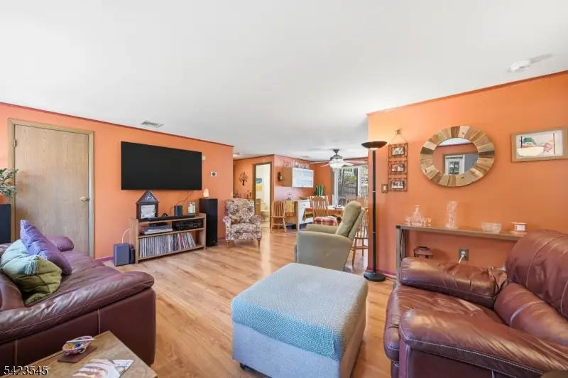 12 Pleasant View Dr, West Milford, NJ 07480 - #3