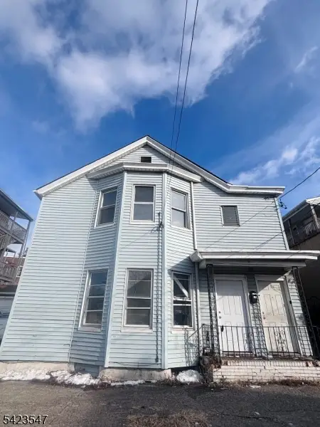 9 Sparrow St, Paterson, NJ 07524 - #2