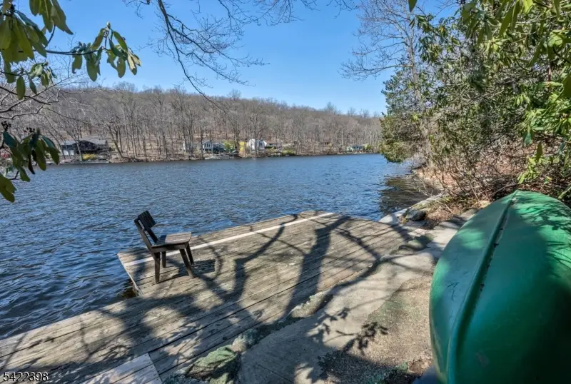 27 Middle Road, Bloomingdale, NJ 07403 - #1