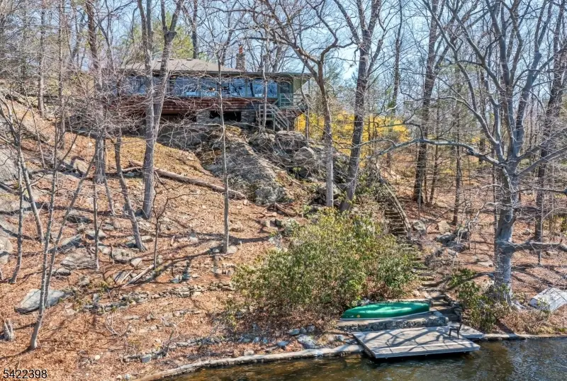 27 Middle Road, Bloomingdale, NJ 07403 - #2