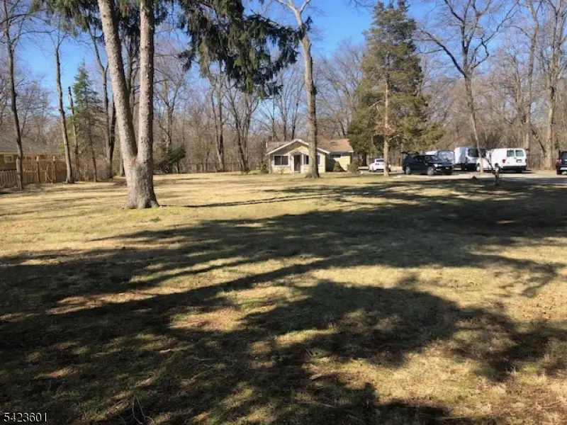 19 Crescent Rd, Wayne, NJ 07470 - #2