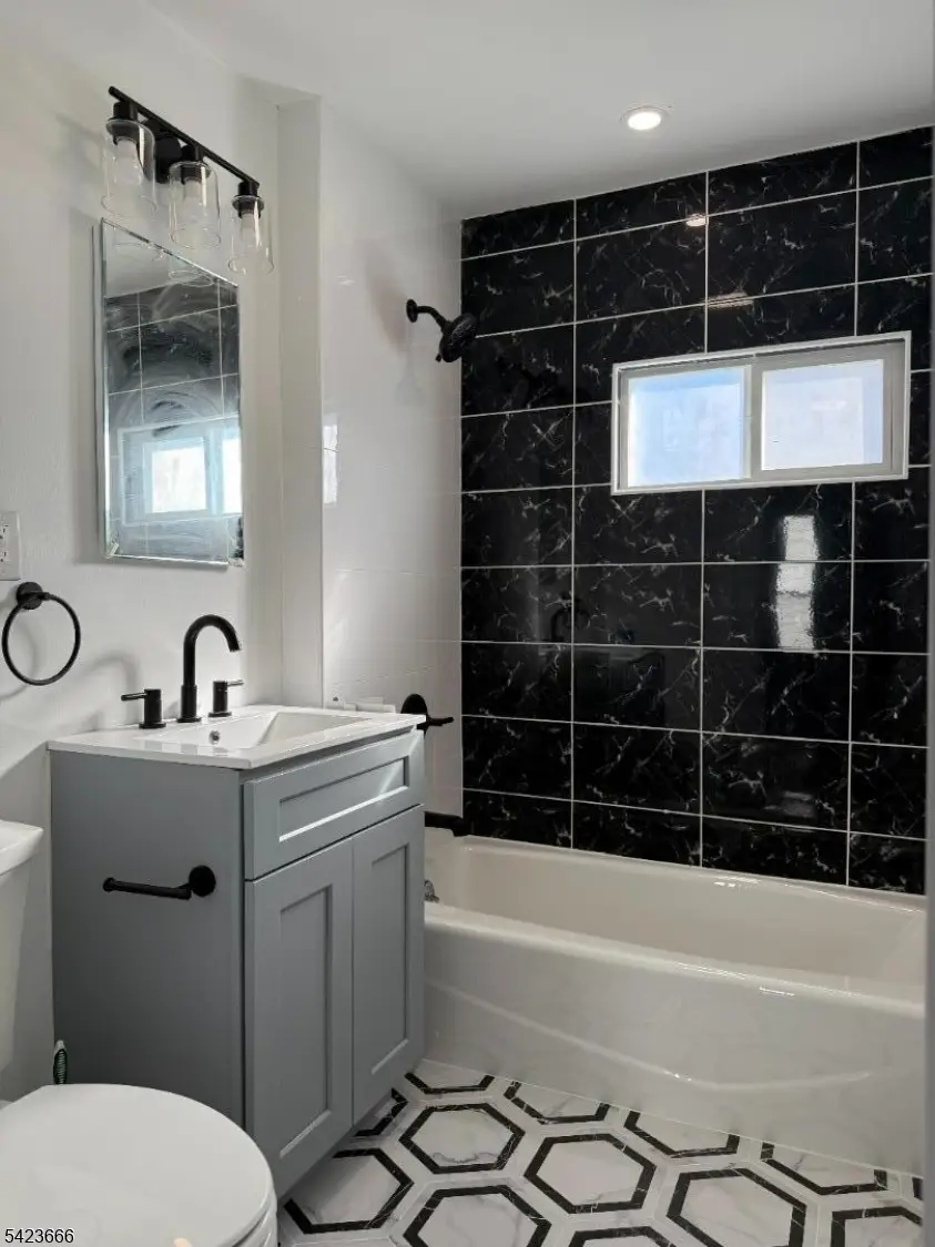 1017 Grandview Ave, Union, NJ 07083 - #1