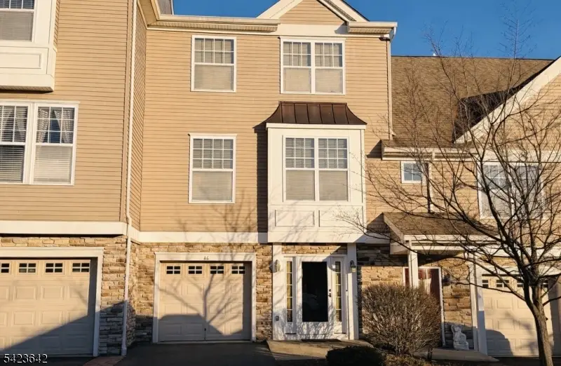 46 Junegrass Way, Allamuchy, NJ 07840 - #3