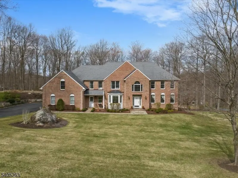 4 New Star Ridge Rd, Sparta, NJ 07871 - #3