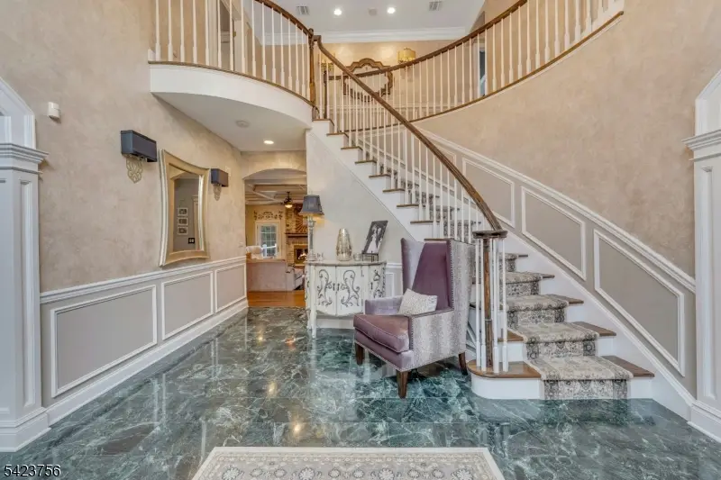 11 Baltusrol Way, Bernards, NJ 07931 - #3