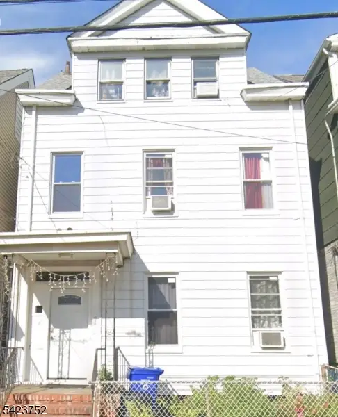 192 Edmund Ave, Paterson, NJ 07502 - #1
