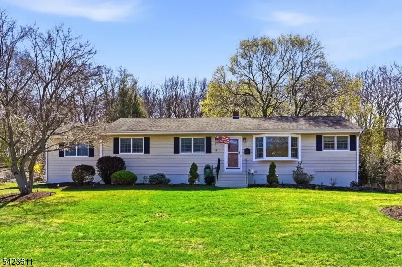 165 Page Dr, Oakland, NJ 07436 - #2