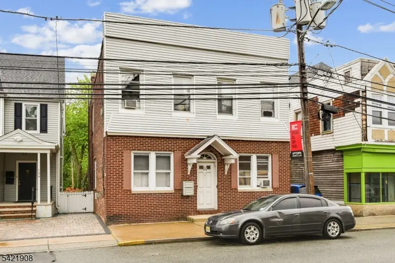 137 Valley Rd, Montclair, NJ 07042 - #1