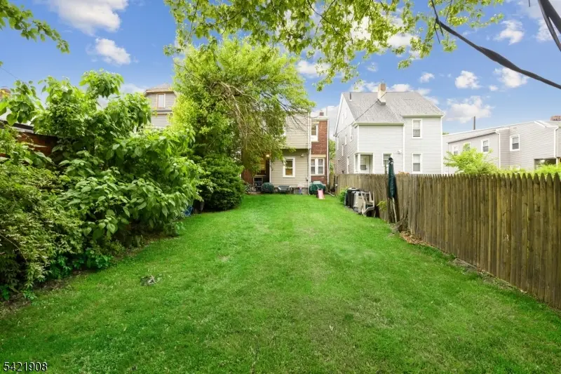 137 Valley Rd, Montclair, NJ 07042 - #2