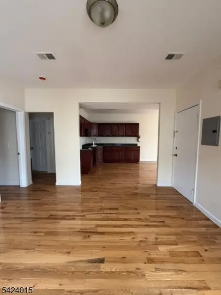 672-674 Irvine Turner Blvd, Newark, NJ 07112 - #3