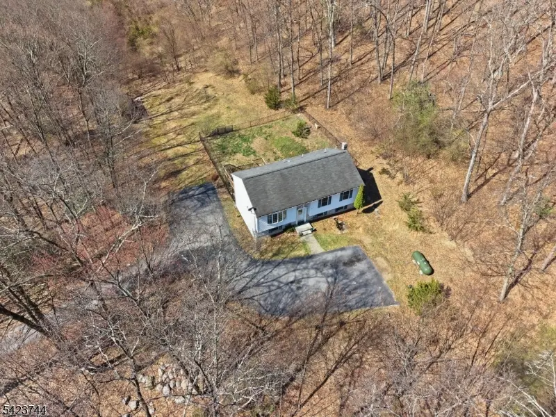 911 Upper Dr, Stillwater, NJ 07860 - #2