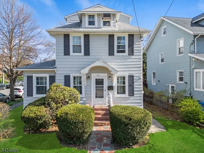 351 Park Ave, Rutherford, NJ 07070 - #1